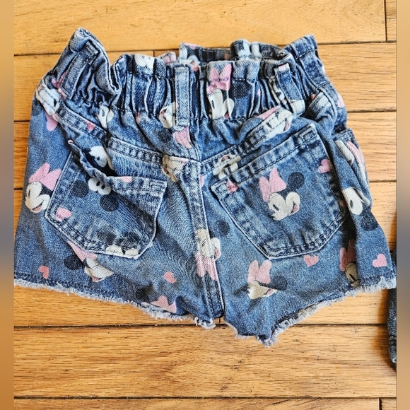 DisneyxGap Denim - Picture 5 of 9